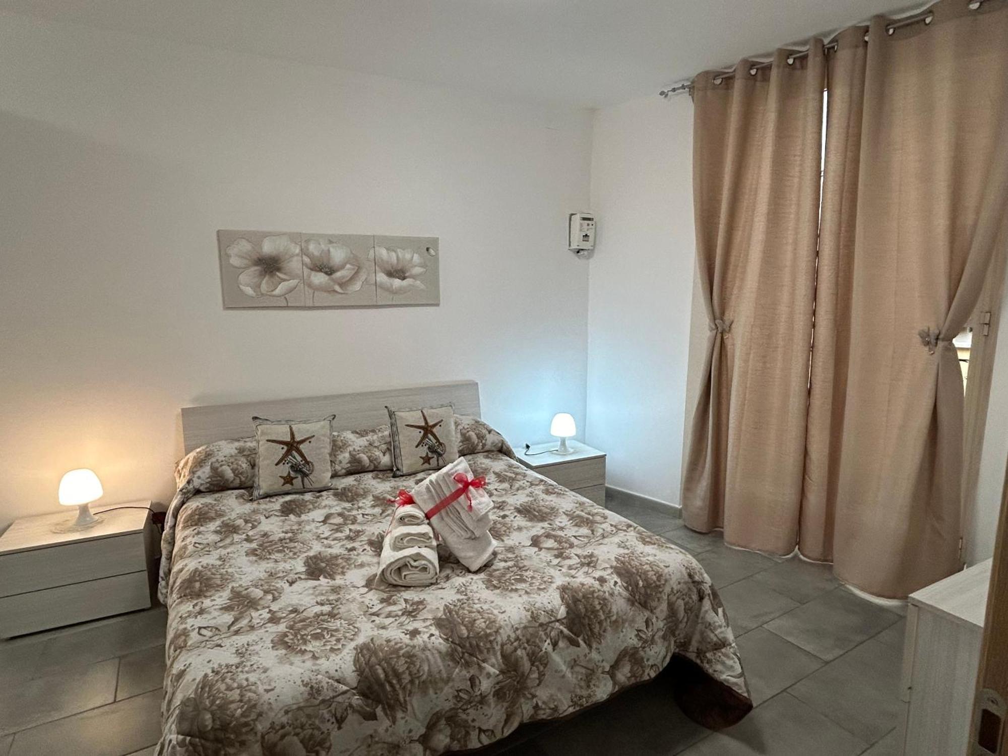 Ciccio'S House Apartment Palermo Exterior photo